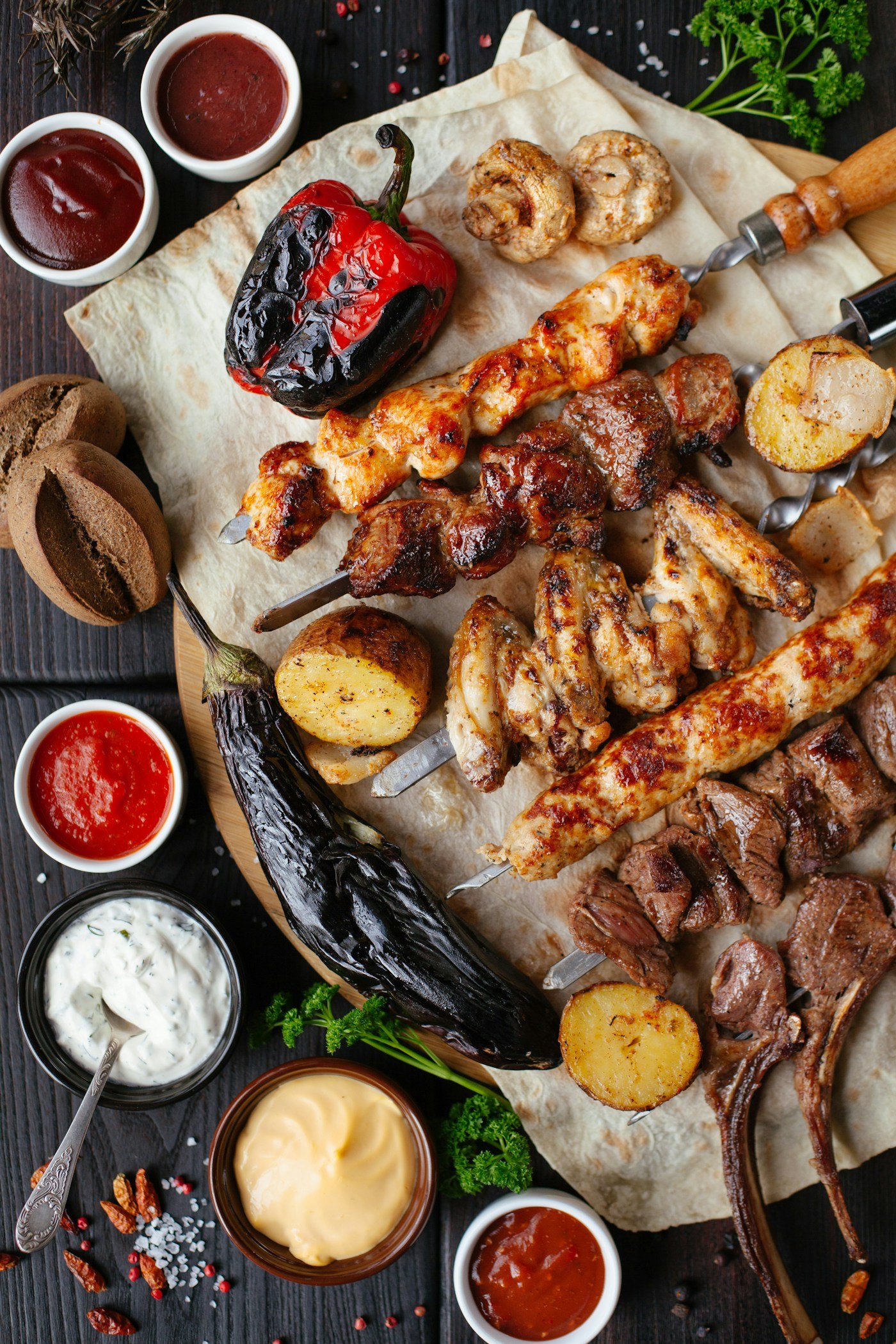 Parrilla a la vista · siempre encendida